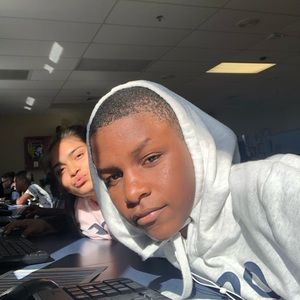 Meet your Posher, Julius